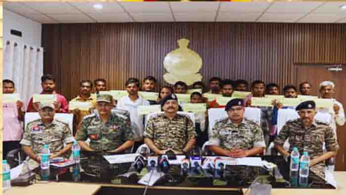 19 naxalite surrendered scorpio crushed 7