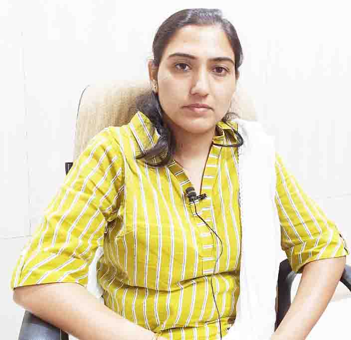 Martyrs wife rekha became a lieutenant in the army with patience and courage