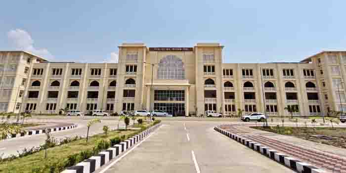 Main bulding service bulding and bar bulding will get gift