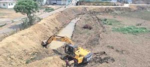 Cleaning of drains begins before monsoon to avoid water logging