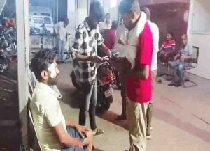 Bike on revenge crowd, one killd two injured