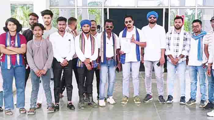 Bhima army of balaghat submitted memorandum to cji on ambedakar statue dispute