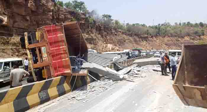 Suhagi accident, 2 lakhs to the relatives of the deceased, 50000 help to the injured