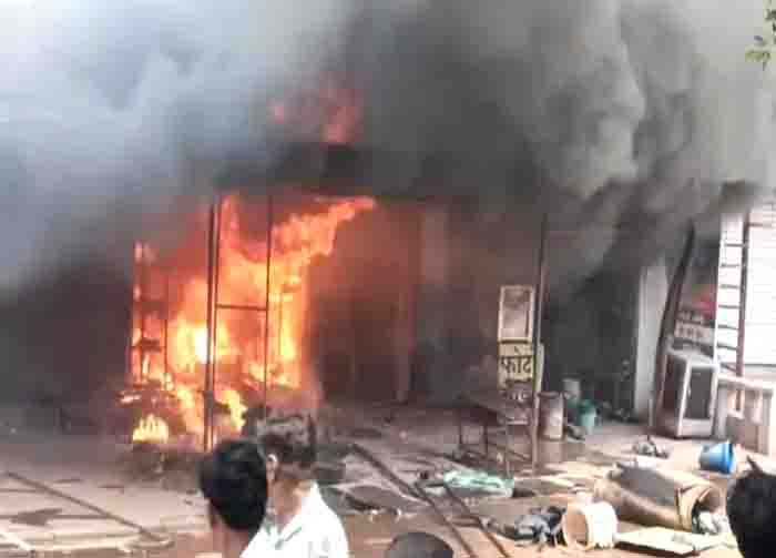 Sliple shop caught fire during welding