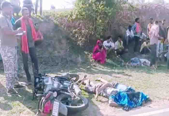 Tractor hit bike rider,all three killed