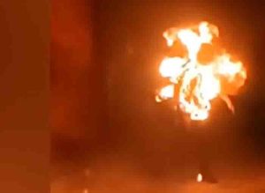For 9 years ,money kept on spending money from lover,lover set fire to cheating