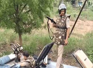 Tear gas shells were fired on students of nsui going to surround the university