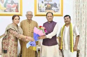 Arvind netam on the path of shashi tharoor..