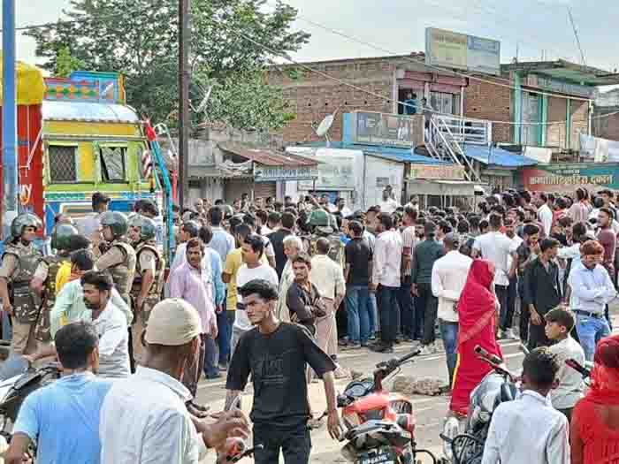 Youth dies in road accident,marride 6 month ago