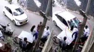 Car driver crushed people standing on tea tapri, 12 people injured