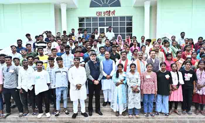 Every village in bastar will become your good village-CM
