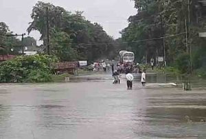 River drain in balaghat ,many highways including nainpur closed
