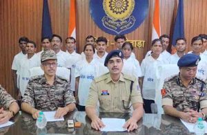Naxalism breaks back, 61 maoists left red corridor