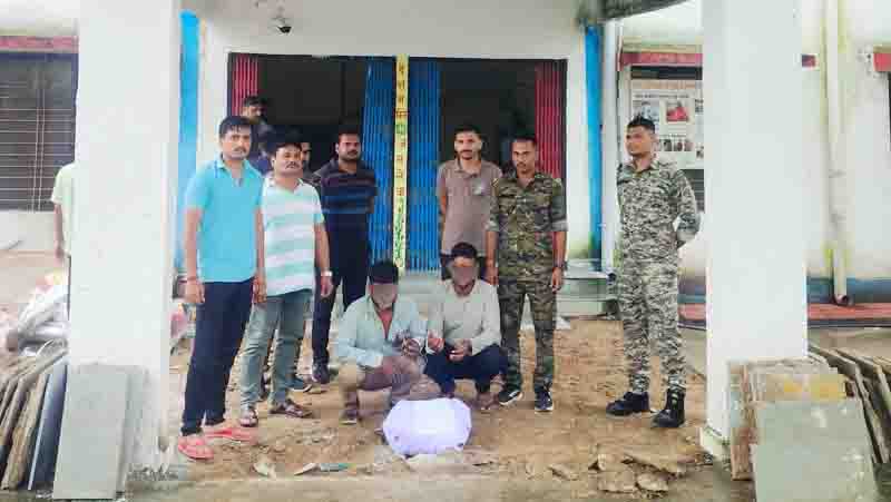 Two youth arrested in balaghat bringing hemp from chhattisgarh