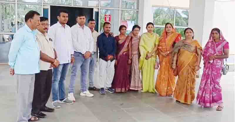 No confidence motion against lanji municipal council presudent