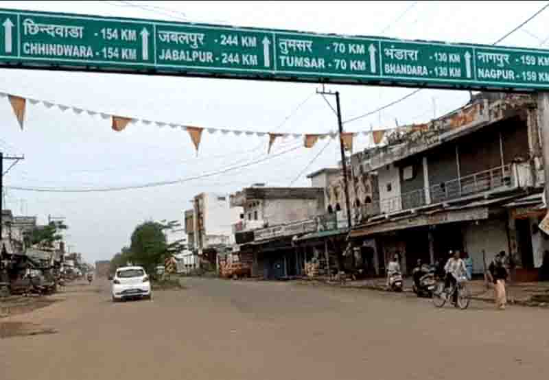 Garra panchayat closed in protest against attack on sarpanch