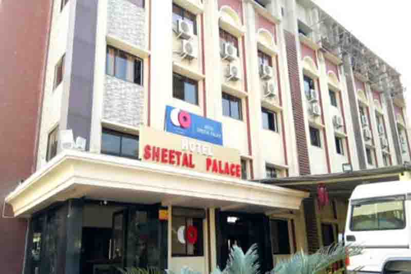 15 gambled raided at hotal sheetal palace