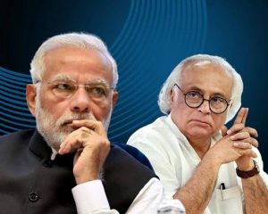 Modi praised the sangh,congress told-mohan wants blessing
