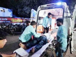 Bus overturned due to break failure,4 conditions serious,many injured