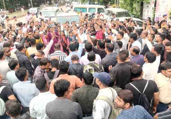 NHM strike, adamant on cm stubborn,now oreparation for collective resignation