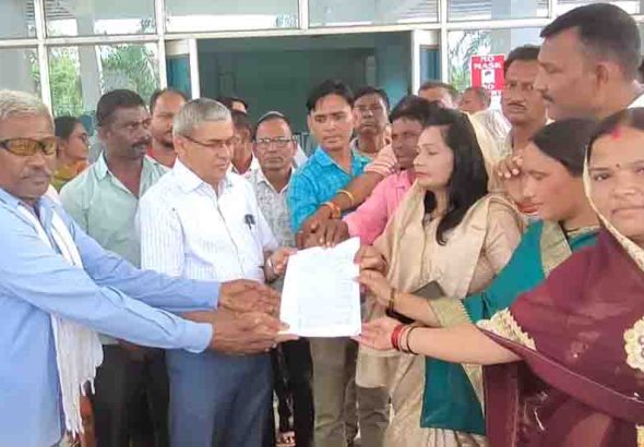 Sarpanch geeta said,collector sir,keep this key,you have done the work