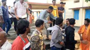 Teacher beaten up on charges of molestation